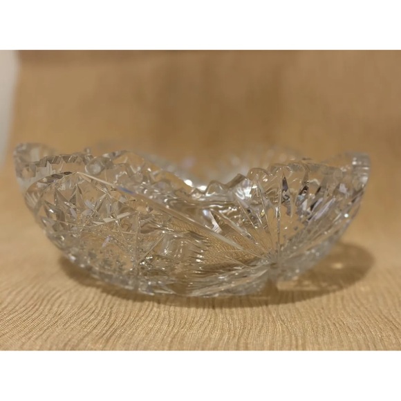 Crystal bowl with small shot glasses (for mix drink) - Picture 3 of 9